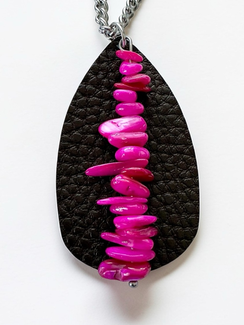 🆕 Gemstones and Faux Leather Pendant Necklace-Stainless Steel